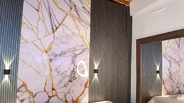 big_tits_in_your_face webcam