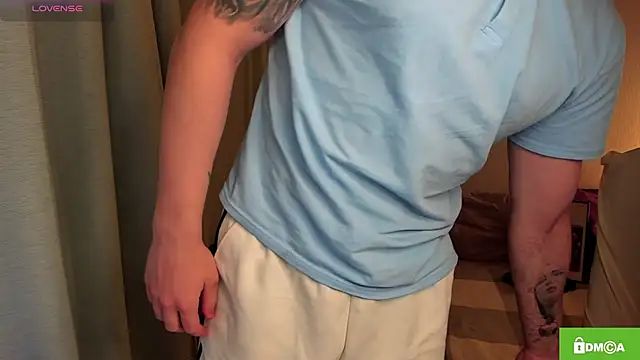 handsome_guy01 - Handsome_guy01's free webcam - UK Sex Cams