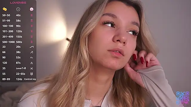 BrynnHolverson webcam