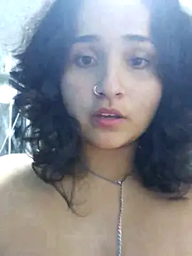 IncognitoLive1 webcam