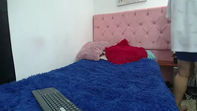 Xtream_LoversXXX webcam