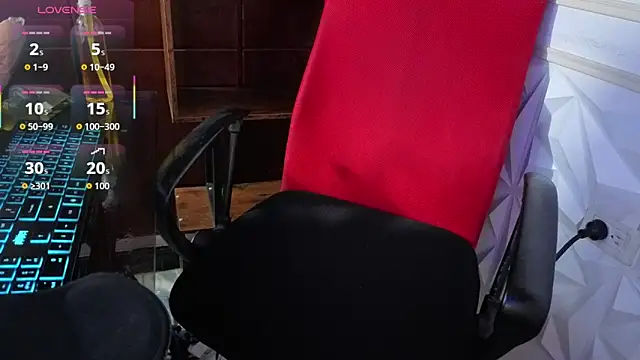 magical_muse122 webcam