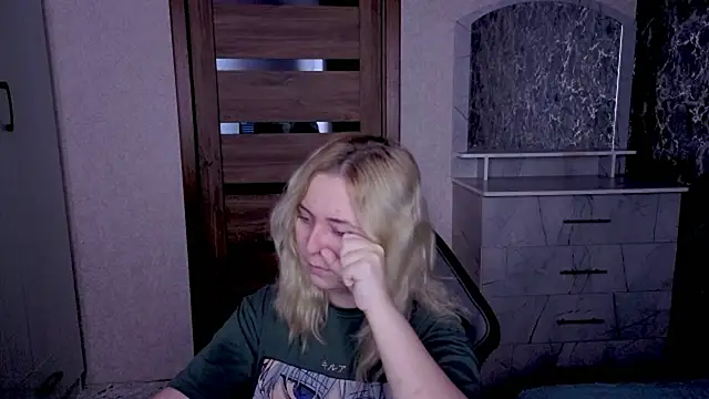 kristy-max - Kristy-Max's free webcam - UK Sex Cams