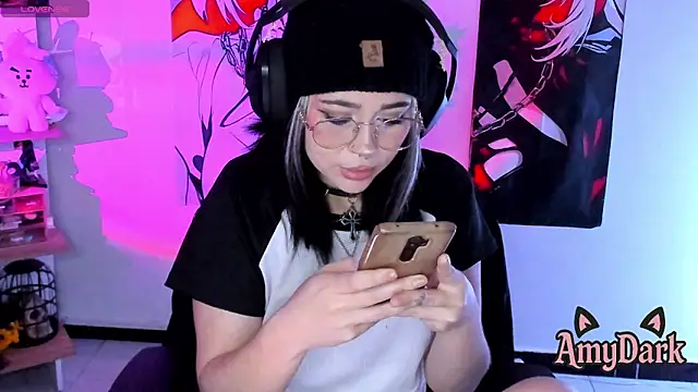 _amydark - _AmyDark's free webcam - UK Sex Cams