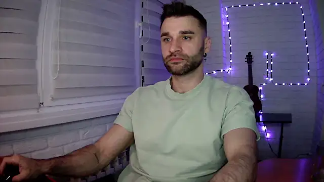 daddyslava (M young) - Take off my T-Shirt