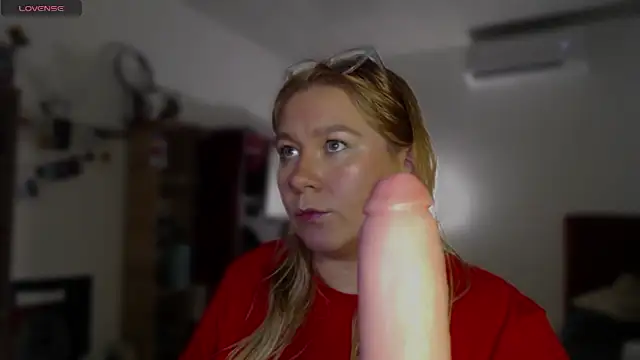 enotika - Enotika's free webcam - UK Sex Cams