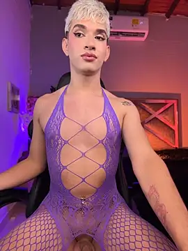 Cherry_zayden_ webcam