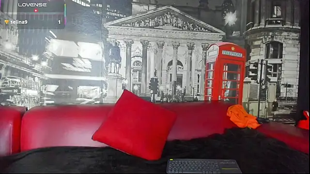 CloeRodriguez webcam