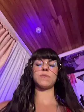 violetasubmissive (F young) - Take off panty