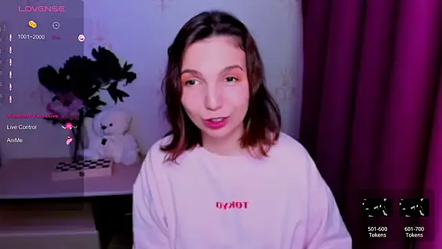 kindhazelhere_ - KindHazelHere_'s free webcam - UK Sex Cams