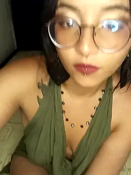 kitsune_nyoko webcam