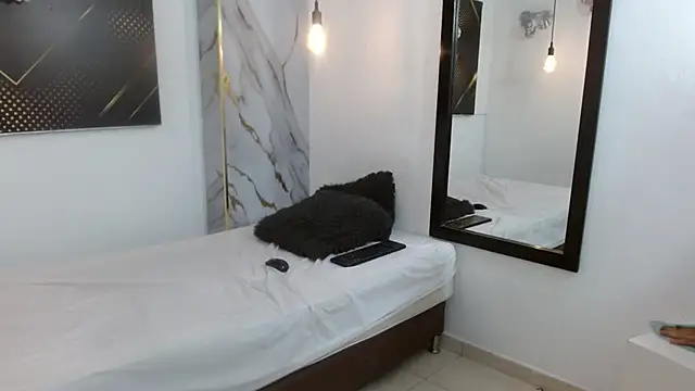 GoldenDesireX_ webcam