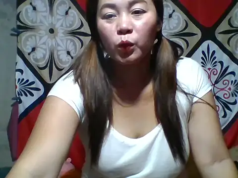 SugahBrown_Love webcam