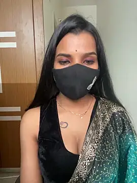 Webcam Model (its_ur_flora)  is live.Free join now!