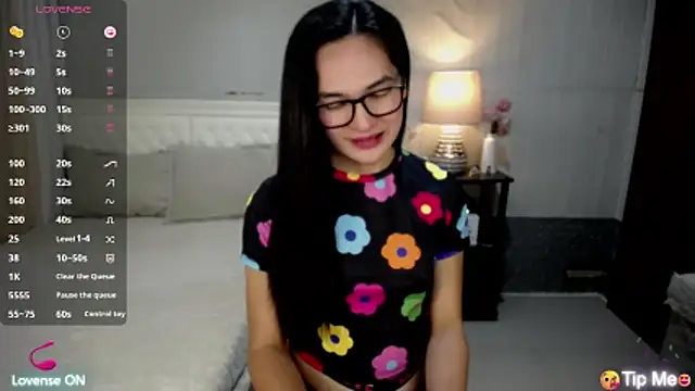 AsianSweetHeartxX webcam