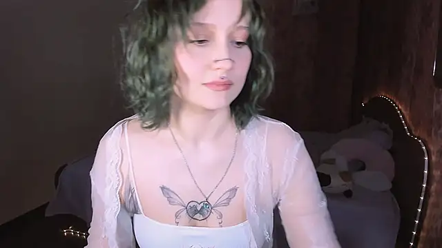 mariamango (F young) - top off