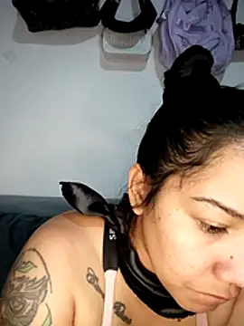 violettaa_millerss webcam