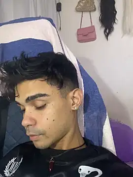 Violet_Dream2 webcam