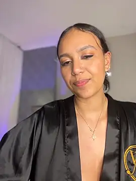 miilablake (F young) - FINGER PUSSY POV