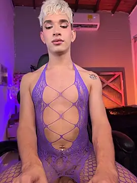 Cherry_zayden_ webcam