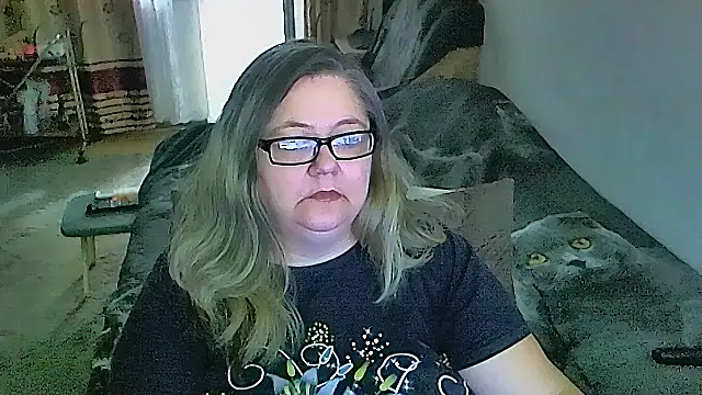 sex2 (F mature) - naked, squirt