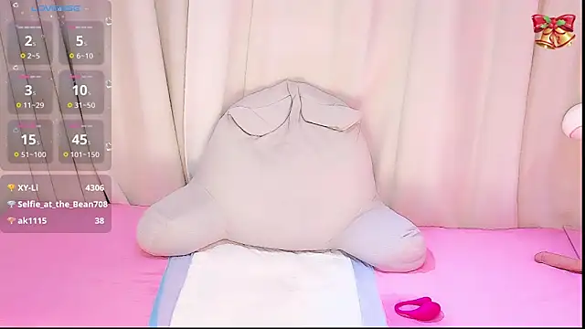 美女1-Emma-1在线直播