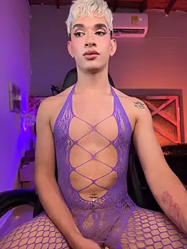 Cherry_zayden_ webcam