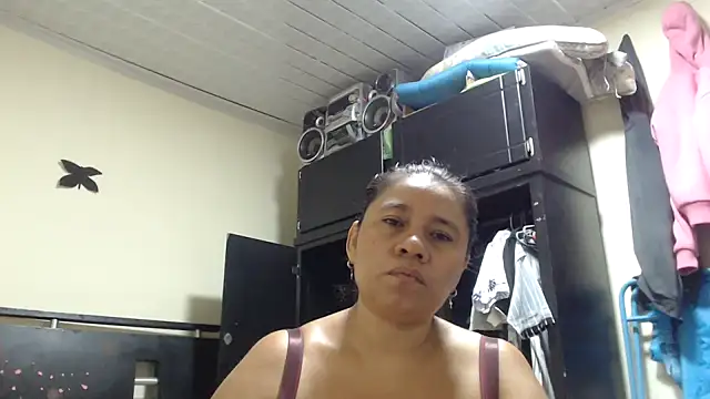 adrixxx38 live sex cam