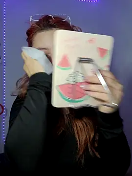 Scarlet_garnet webcam