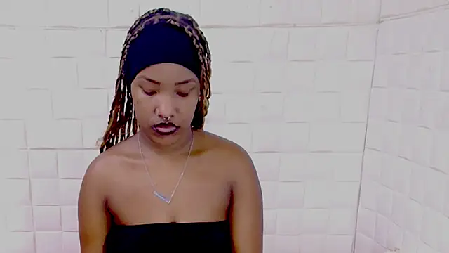 EroticSexyPrada webcam