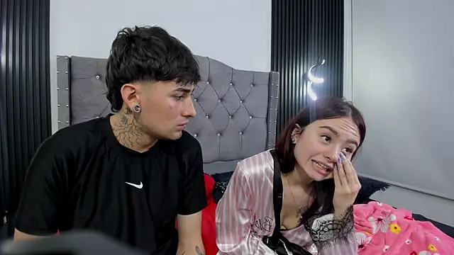 Kenji_n_Rousse live sex cam