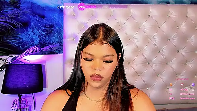 Keira_Fox31 live sex cam