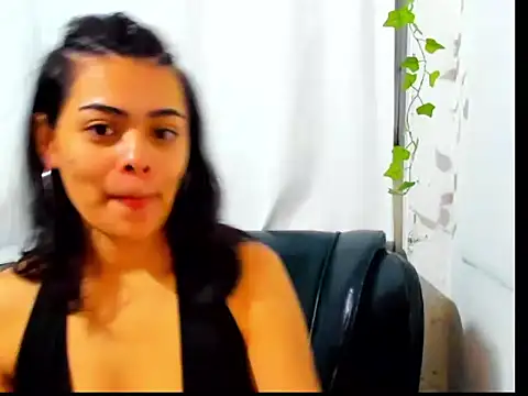 Antonella_Gomez22 webcam