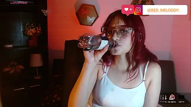 RedMeloddy webcam