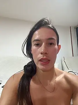 Webcam Model (Penny_09)  is live.Free join now!