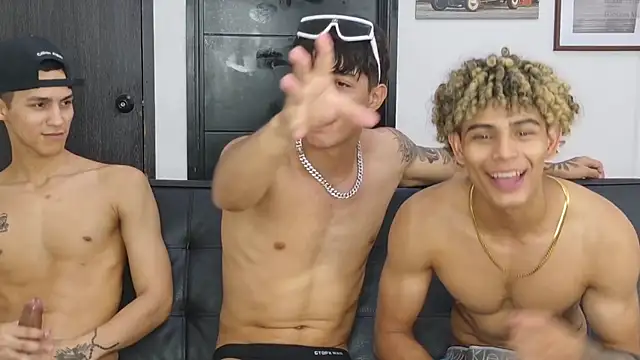 Voyeurism_guyss webcam