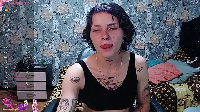 pretty_cristal69 webcam