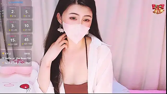 美女1-Emma-1在线直播