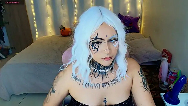 maliciaXpoison webcam