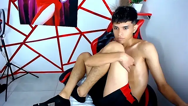 chris_evans77 webcam