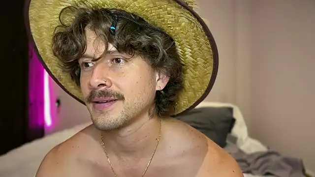 mcklister_kinky_feets webcam