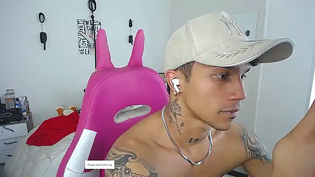 Leonard_Price webcam