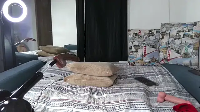 Carla-Bonny18 webcam