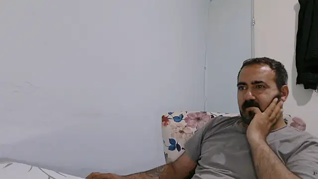 mio_jaks (Ask my age) - Does anyone want sperm? :fire::wanker: