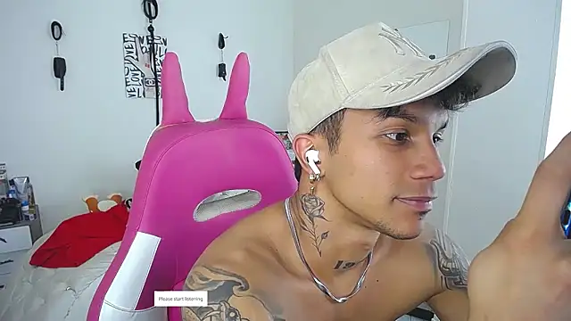 Leonard_Price webcam