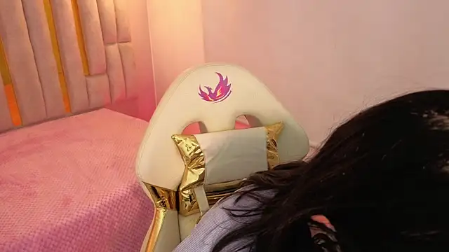 Brandy_collinss live sex cam