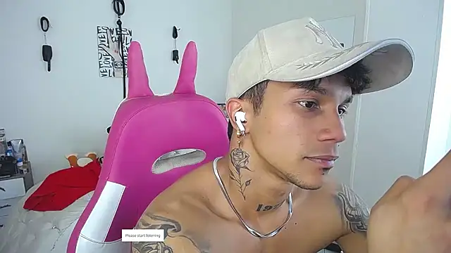 Leonard_Price webcam