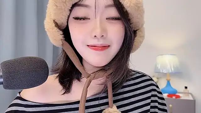 美女smalldaisy在线直播