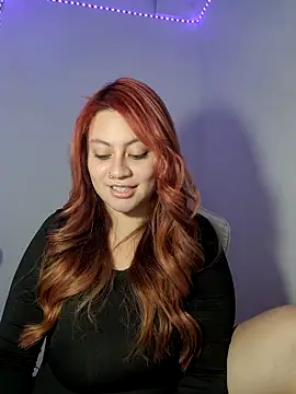 Scarlet_garnet webcam