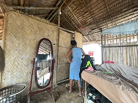 Juliet_official_pro webcam